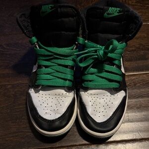Nike Air Jordan 1 Retro Black, White & Green High-Top Sneakers